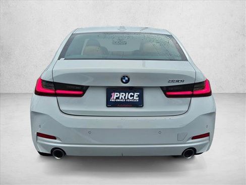 Used 2025 BMW 330i Sedan RWD image 7