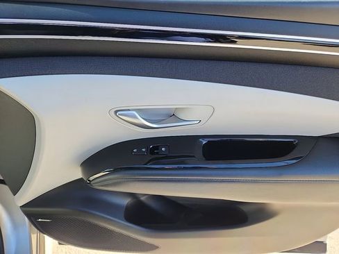 Certified 2024 Hyundai Tucson Limited AWD/4WD image 34