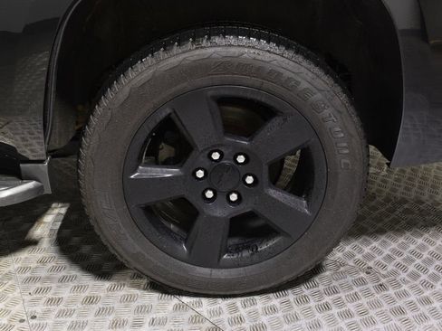 Used 2019 Chevrolet Tahoe LT image 35