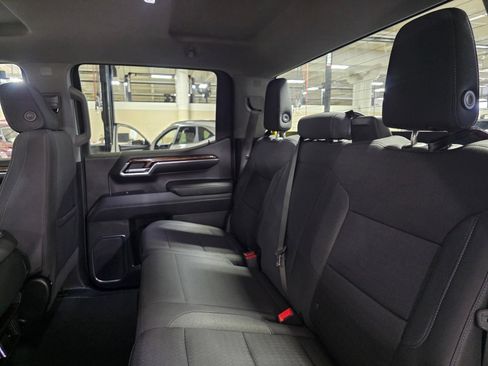 Used 2024 GMC Sierra 1500 SLE RWD image 16