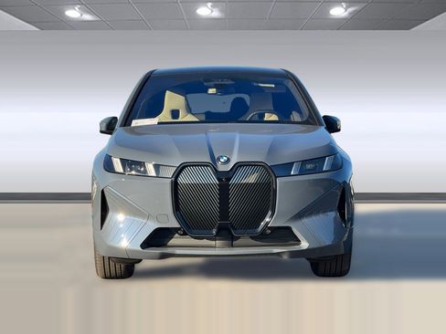 New 2026 BMW iX xDrive45 AWD/4WD image 6