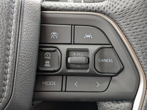 New 2025 Toyota Tacoma TRD Off-Road image 25