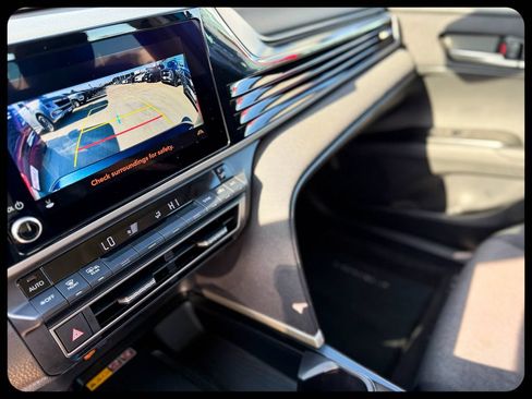 Used 2025 Toyota Camry LE w/ Convenience Package FWD image 20