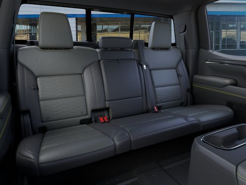 New 2026 Chevrolet Silverado 1500 ZR2 AWD/4WD image 18