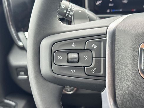 New 2026 GMC Sierra 1500 SLT w/ SLT Premium Plus Package RWD image 9