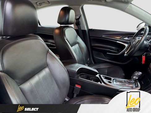 Used 2016 Buick Regal AWD image 27