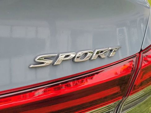 Used 2024 Honda Civic Sport image 10