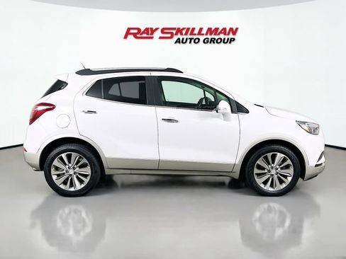 Used 2019 Buick Encore Preferred w/ Safety Package FWD image 8