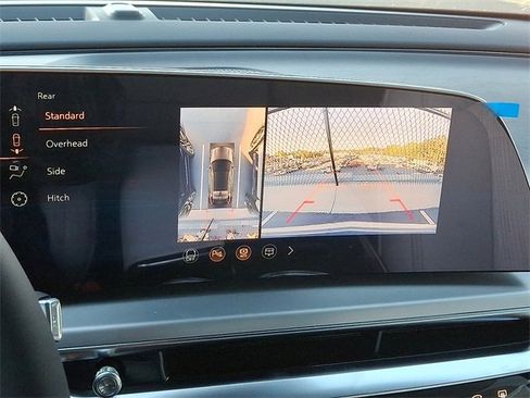 New 2026 Cadillac Lyriq Luxury image 14