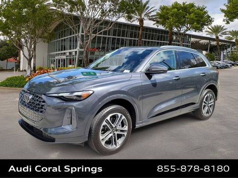 Certified 2025 Audi Q5 Premium w/ Convenience Package AWD/4WD image 1