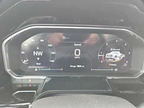 New 2026 GMC Sierra 1500 SLE image 24