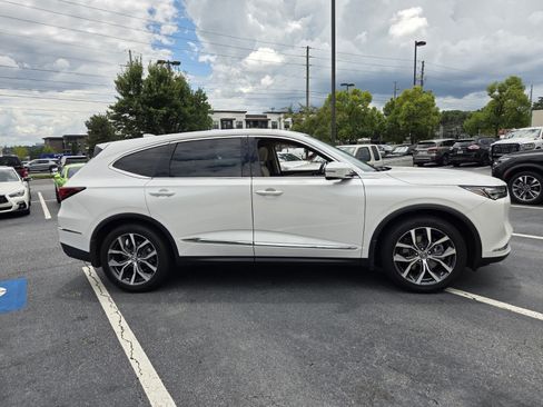 Used 2024 Acura MDX FWD w/ Technology Package image 5
