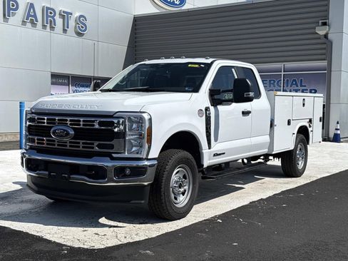 New 2026 Ford F350 4x4 SuperCab Super Duty image 7