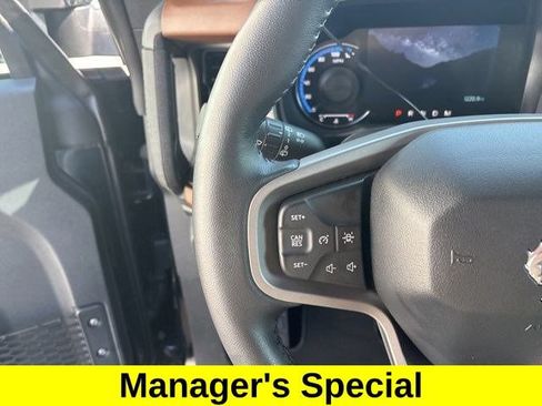 Used 2024 Ford Bronco Outer Banks w/ Sasquatch Package AWD/4WD image 16