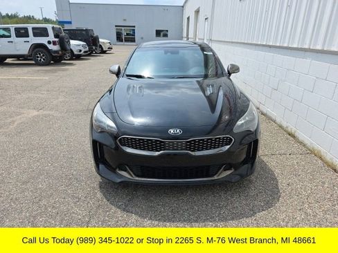 Used 2018 Kia Stinger GT2 w/ Paint Protection Package AWD/4WD image 2