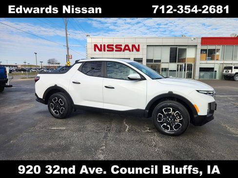 Used 2023 Hyundai Santa Cruz SEL image 1