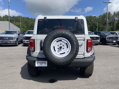 New 2026 Ford Bronco Heritage Edition AWD/4WD image 4