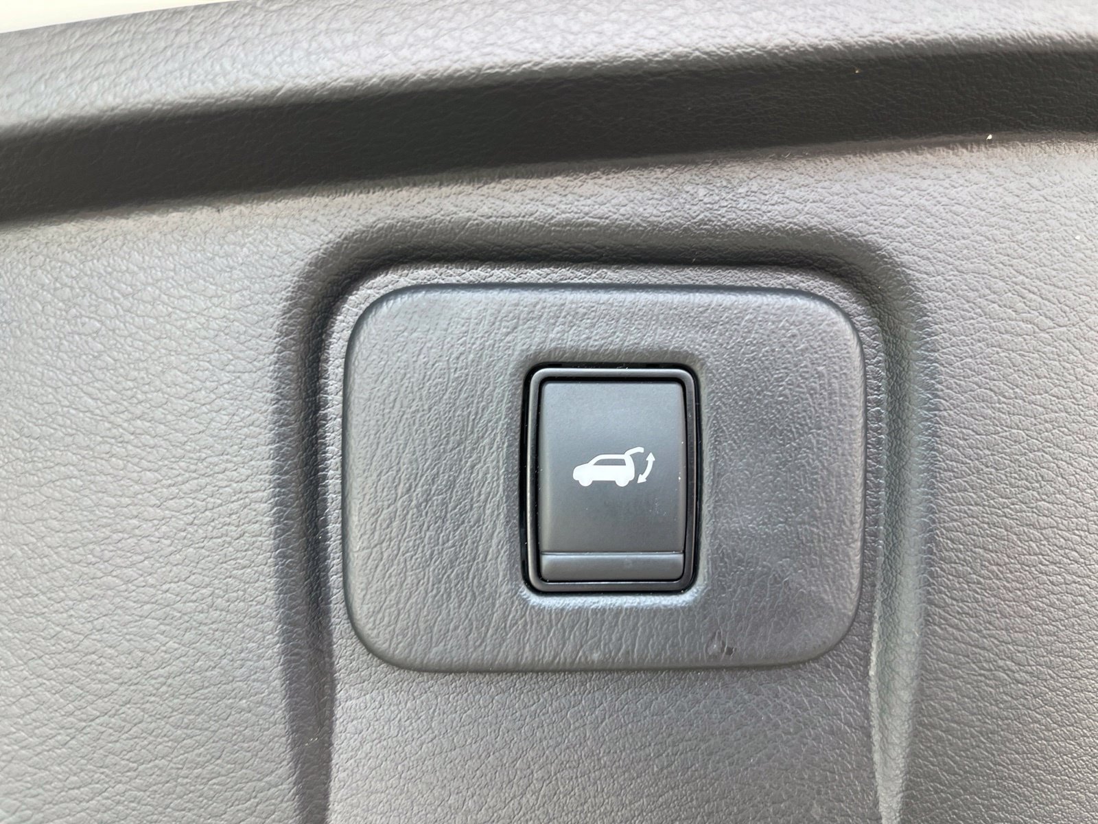 Used 2023 Nissan Murano SL w/ Cargo Package FWD image 31