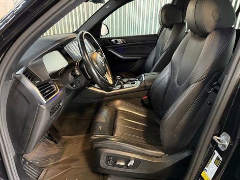 Used 2019 BMW X5 xDrive40i w/ Premium Package AWD/4WD image 11