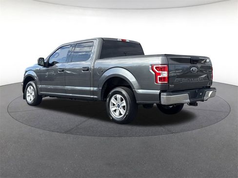 Used 2019 Ford F150 XLT image 3