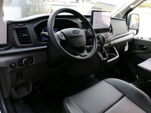 New 2026 Ford Transit 250 148 Medium Roof w/ Load Area Protection Package image 17