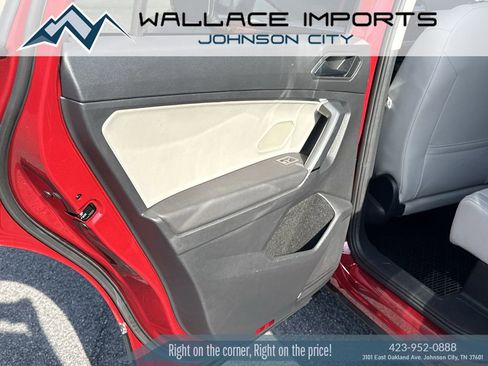 Used 2019 Volkswagen Tiguan SEL w/ 3rd Row Seat Package AWD/4WD image 37