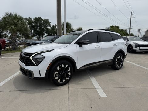 Certified 2023 Kia Sportage X-Line w/ X-Line Premium Package AWD/4WD image 8