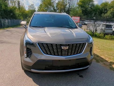 Used 2020 Cadillac XT4 Premium Luxury w/ Driver Assist Package image 7