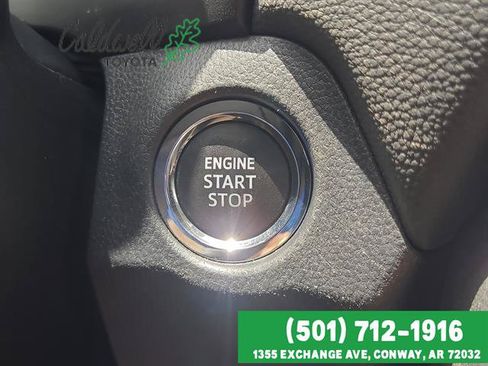 Used 2021 Toyota RAV4 XLE FWD image 30