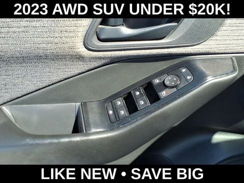 Used 2023 Nissan Rogue S image 12