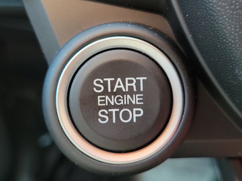 Used 2024 Alfa Romeo Giulia Sprint RWD image 30