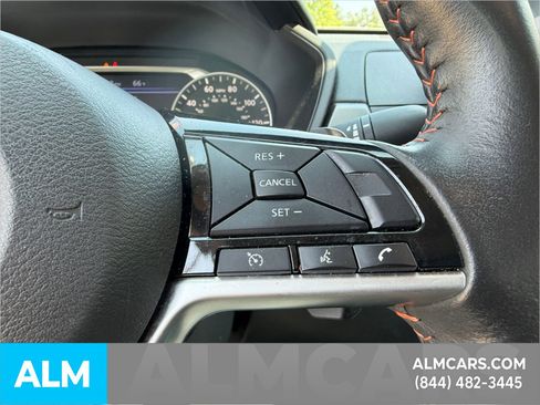 Used 2025 Nissan Altima 2.5 SR FWD image 22