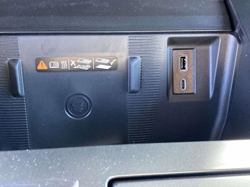 New 2026 GMC Hummer EV SUV image 23