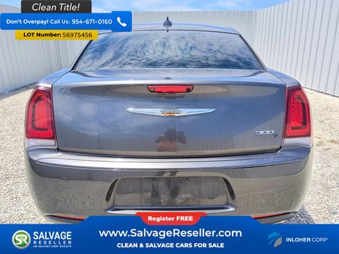 Used 2019 Chrysler 300 S RWD image 8