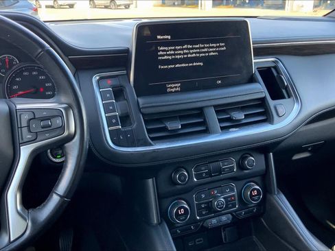 Used 2021 Chevrolet Tahoe Z71 w/ Rear Media and Nav Package image 6