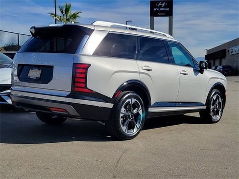 New 2026 Hyundai Palisade Limited image 2