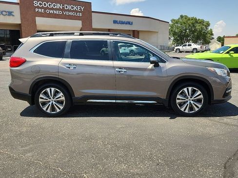 Certified 2022 Subaru Ascent Touring w/ Popular Package #2A AWD/4WD image 5