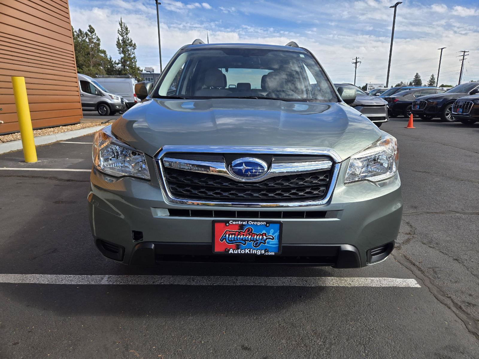 Used 2015 Subaru Forester 2.5i Premium w/ Popular Package #2 AWD/4WD image 8