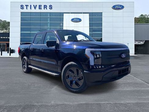 New 2025 Ford F150 Lightning Flash AWD/4WD image 1