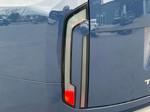 New 2027 Kia Telluride S image 10