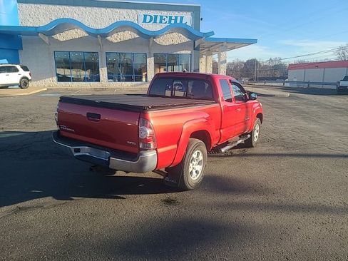 Used 2014 Toyota Tacoma 4x4 Access Cab image 5