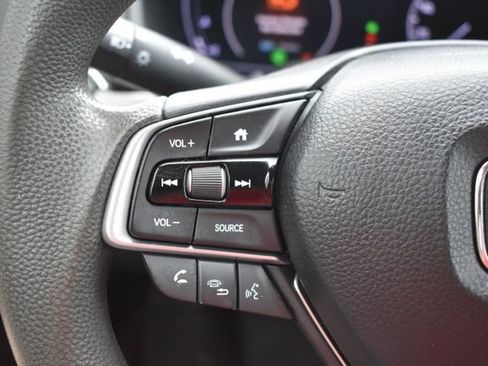 Used 2018 Honda Accord LX image 21