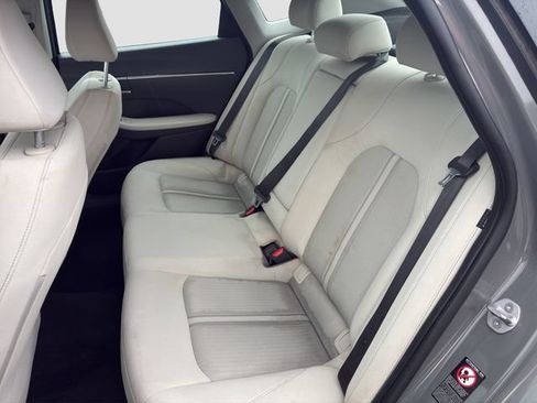 Used 2023 Hyundai Sonata SEL w/ Convenience Package FWD image 13