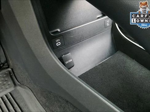 Used 2024 Subaru Solterra Touring w/ Touring Package image 34