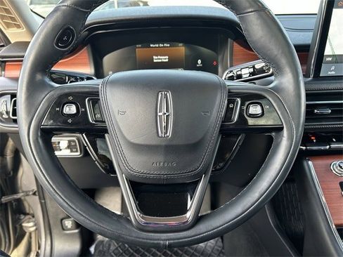 Used 2021 Lincoln Aviator Reserve w/ Elements Package Plus image 24