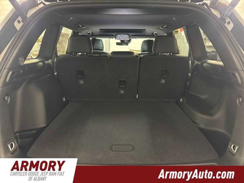 New 2026 Jeep Grand Cherokee Altitude image 30