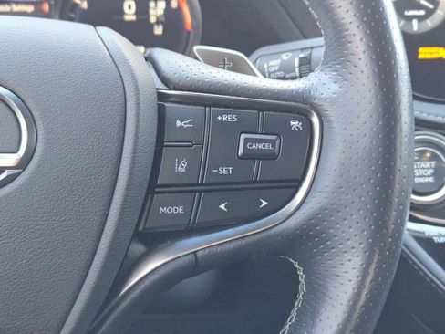 Certified 2022 Lexus LS 500 F Sport w/ Accessory Package (Z2) RWD image 30