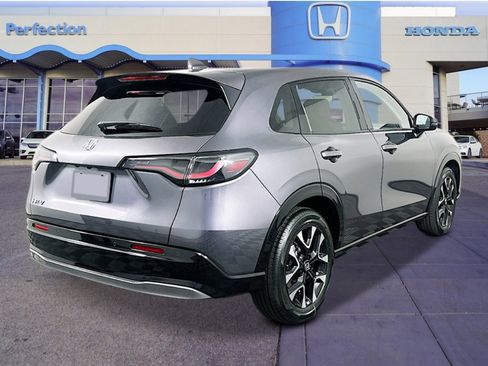 New 2026 Honda HR-V EX-L image 4