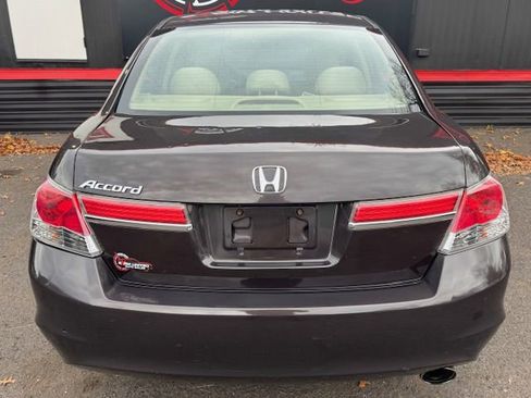 Used 2012 Honda Accord LX image 8