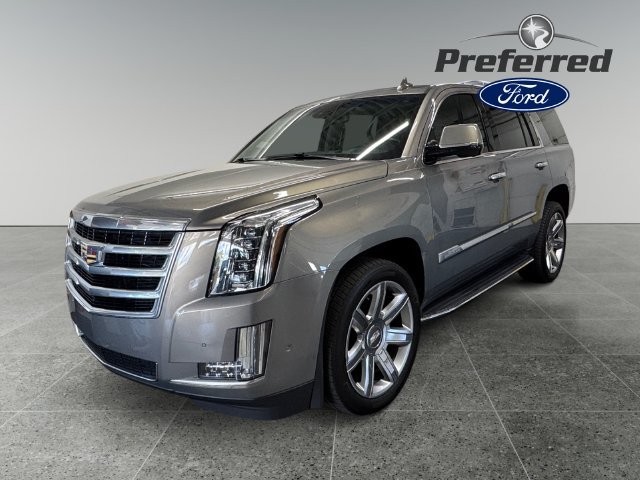 Used 2018 Cadillac Escalade Luxury AWD/4WD image 11